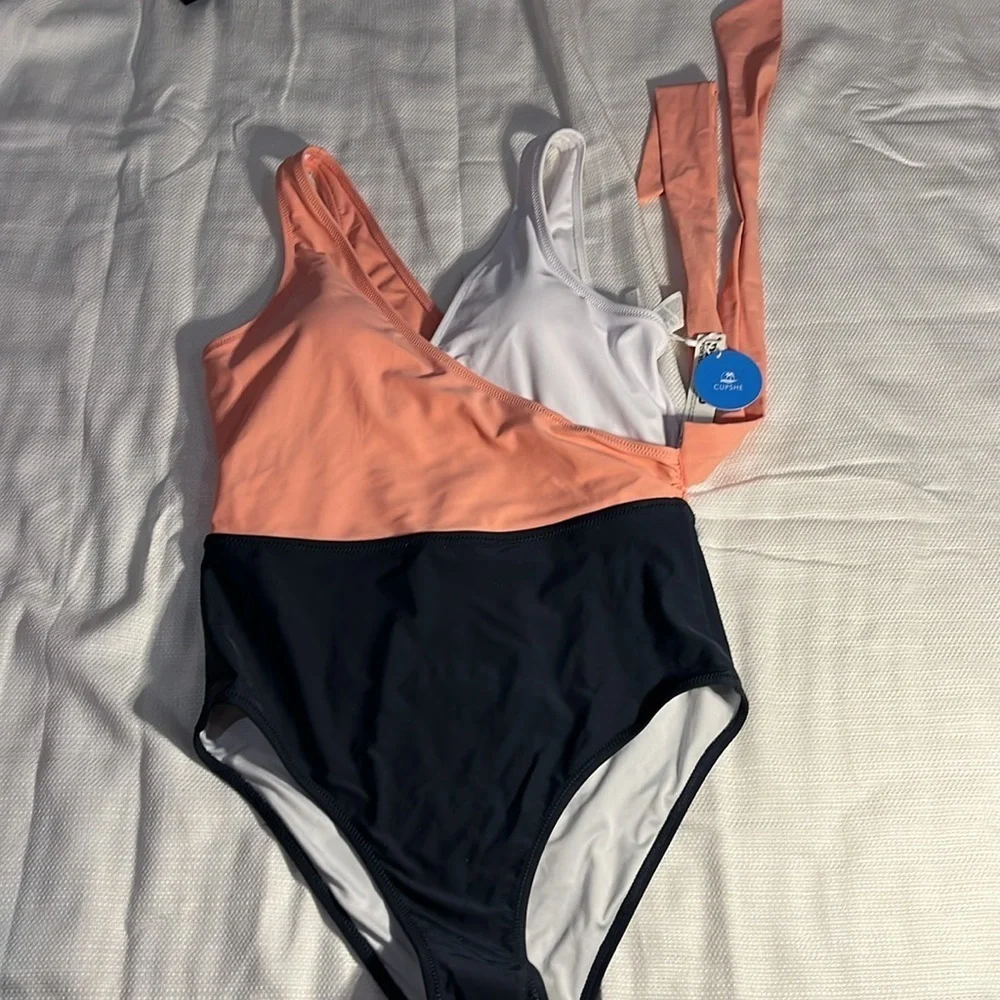 CUPSHE Women's One Piece Swimsuit Wrap Color Block Tie Side Bathing Suit Size Lg